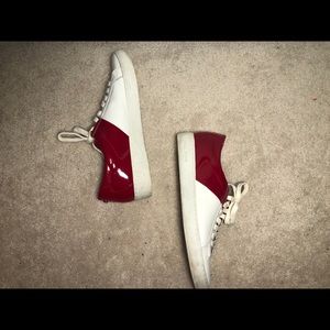 Michael Korr Trendy Shoes